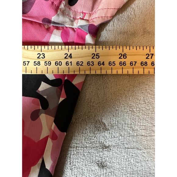 French Bull by Koi Lulu XL Dog Print Camo Frenchie Scrub Top Pink V-Neck - Picture 7 of 8